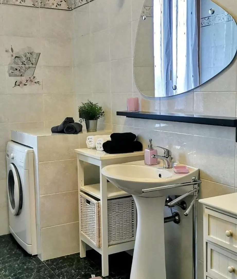 Apartment Urban House - Milano, Monza, Como, Rho Fiera Limbiate