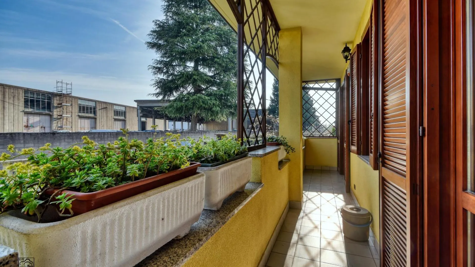 Urban House - Milano, Monza, Como, Rho Fiera Limbiate 0*,  Italy