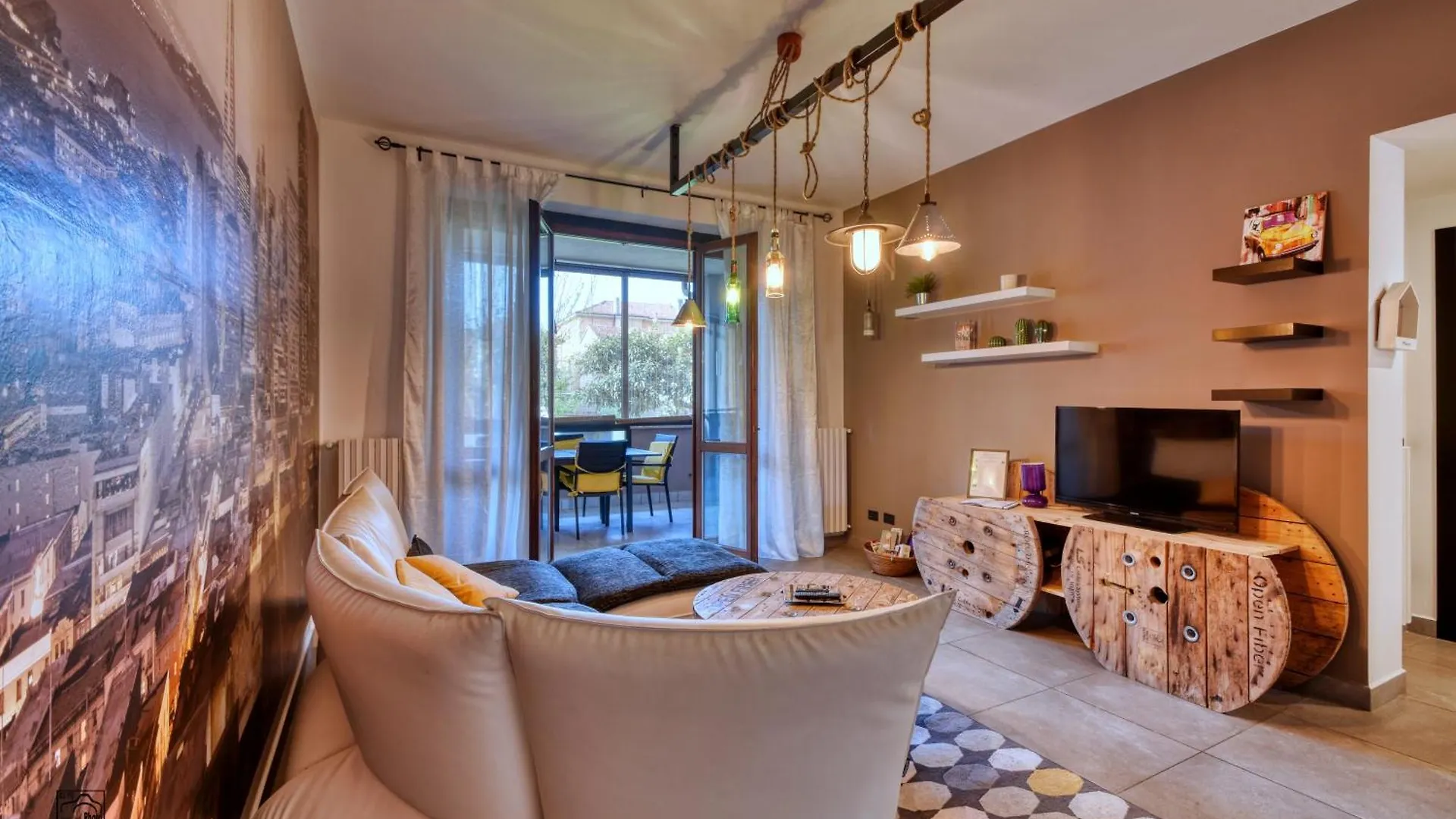 Apartment Urban House - Milano, Monza, Como, Rho Fiera Limbiate Italy